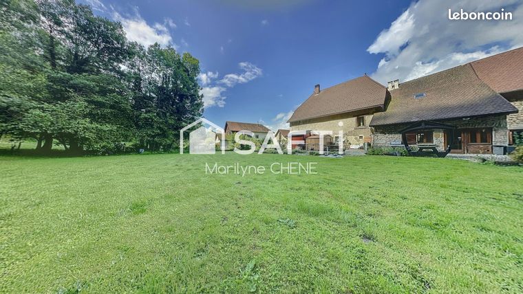 Maison 13 pièces 440 m²