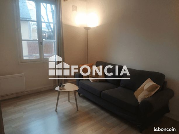 Studio 1 pièce 28 m²