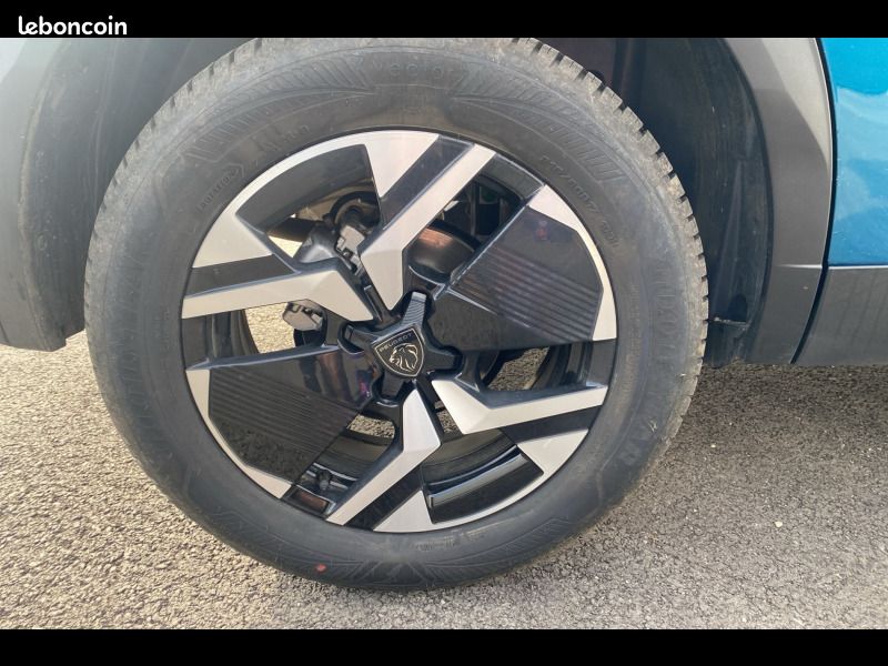 Peugeot 2008 Hybrid 145 e-DCS6 Business (image 15)