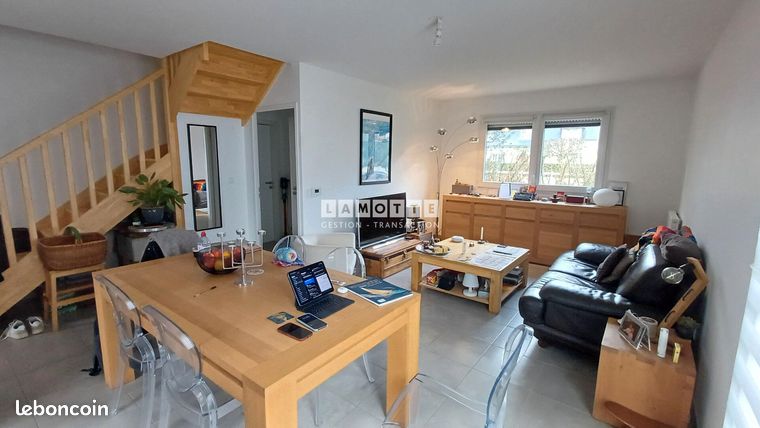 Maison 5 pièces 82 m²