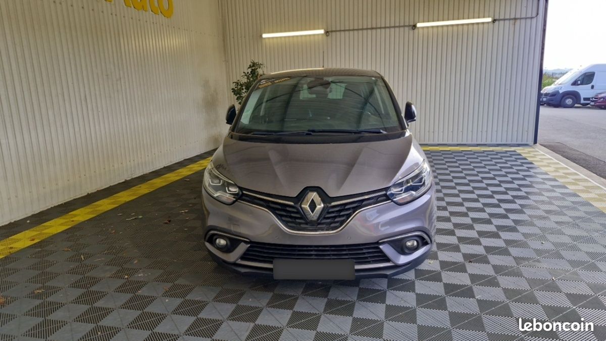 Renault Scénic IV TCE 140 FAP TREND (image 2)