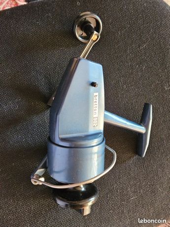 3 anciens moulinets de pêche Bronson Silver Hawk 903 et Scout 902 Made 3 anciens moulinets de pêche Bronson Silver Hawk 903 et Scout 902 Made