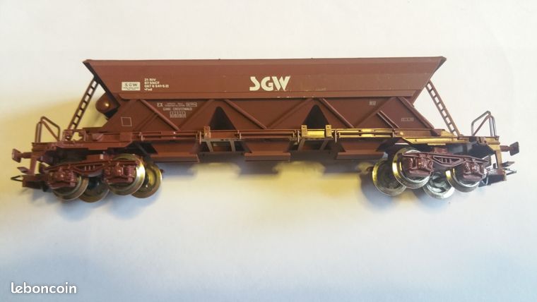 Wagon trémie à charbon type Svyw de la SNCF enseigne SGW - N