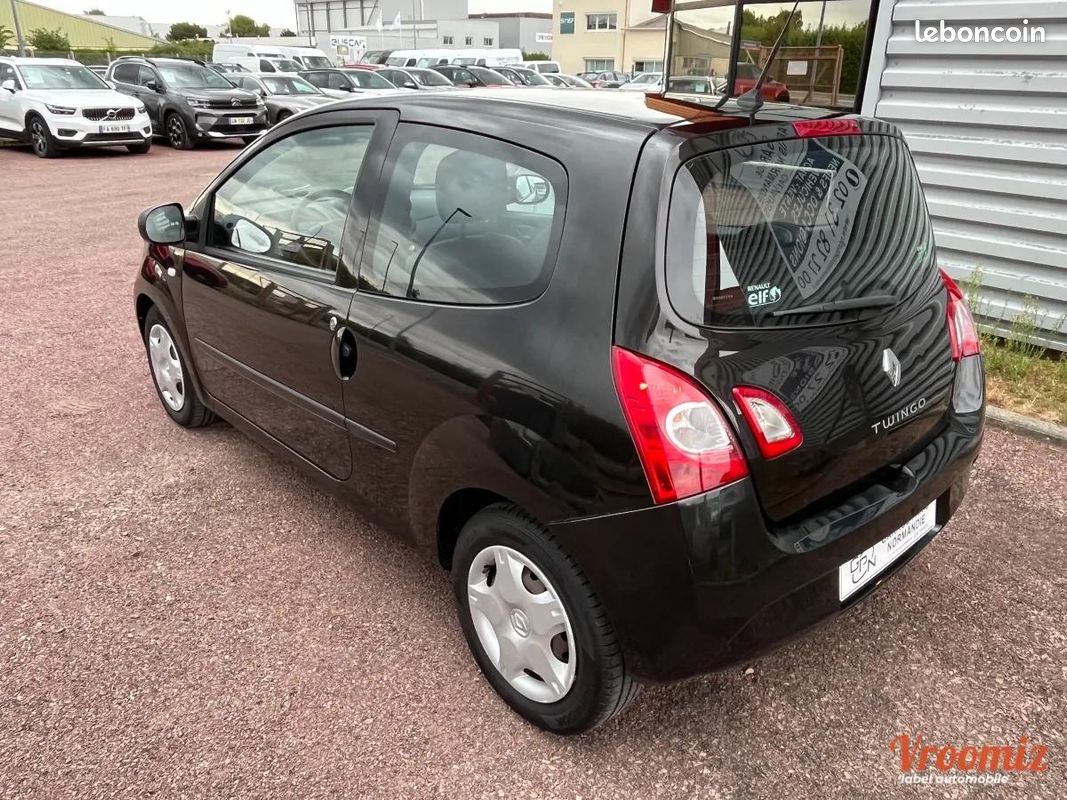 Renault Twingo 1.2 LEV 75 LIMITED (image 19)