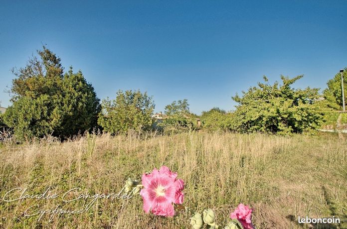 Terrain 1 073 m² Marsilly