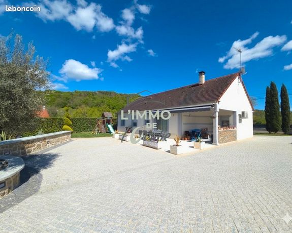 Propriété 7 pièces 182 m²
