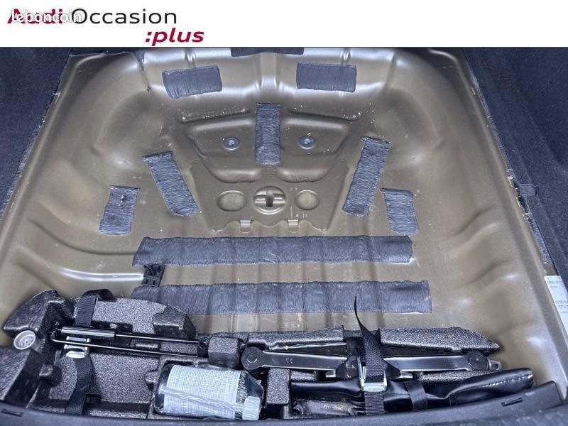 Audi A3 Berline 35 TFSI 150ch Mild Hybrid S line S tronic 7 (image 39)