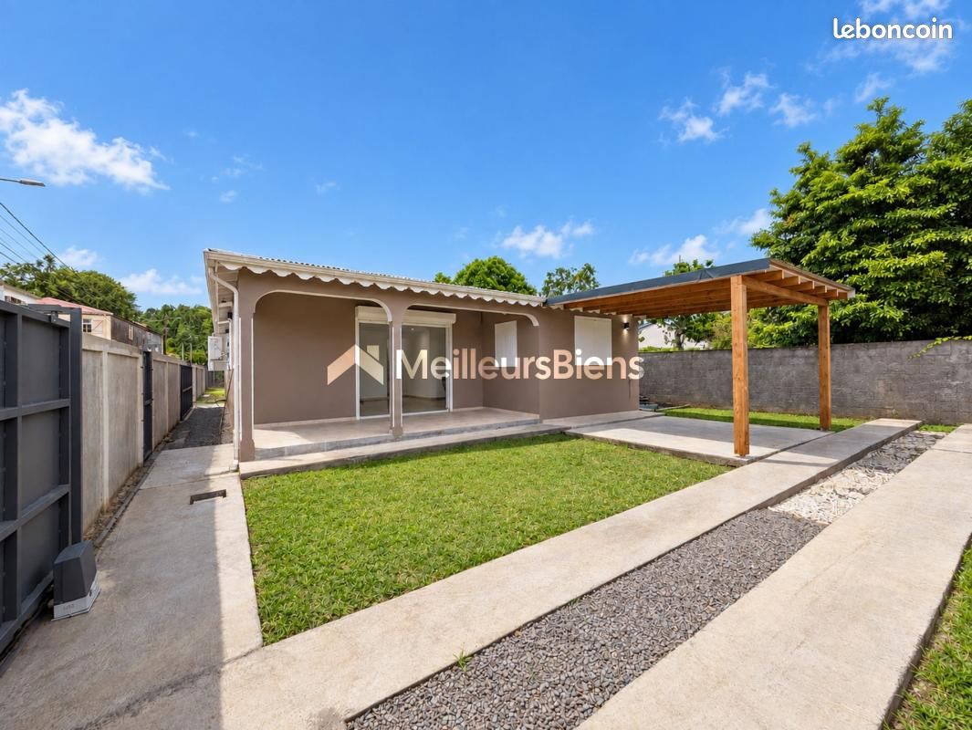 Maison 4 pièces 130 m² · à Les Abymes · 130 m² · 1 880 €/mois