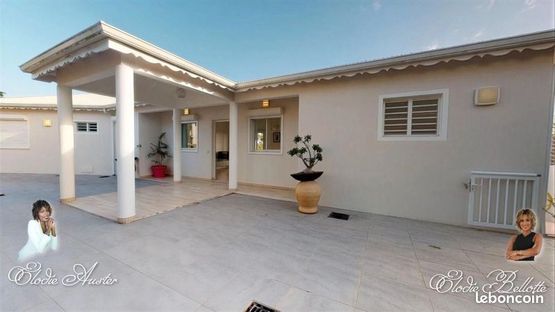 Maison 5 pièces 140 m² · à Saint-François · 140 m² · 2 200 €