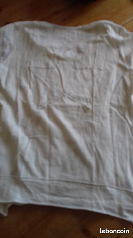 Tee-shirt Cache-Cache 2 euros (image 2)
