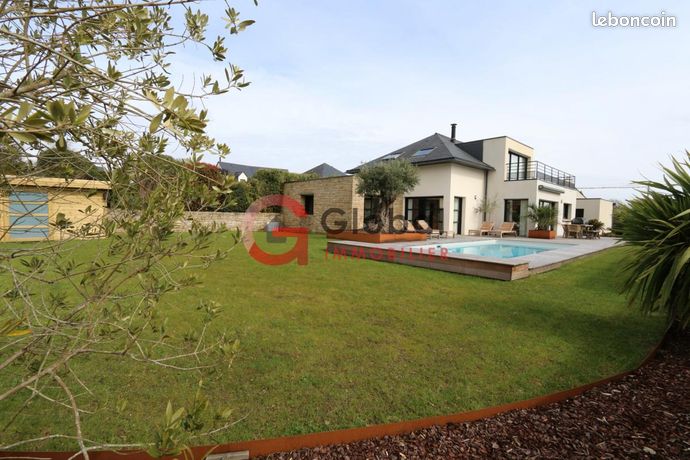 Maison 7 pièces 200 m²
