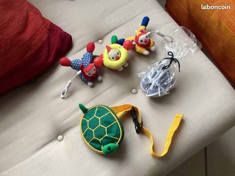 Lot de jouets pour petit enfant (image 1)