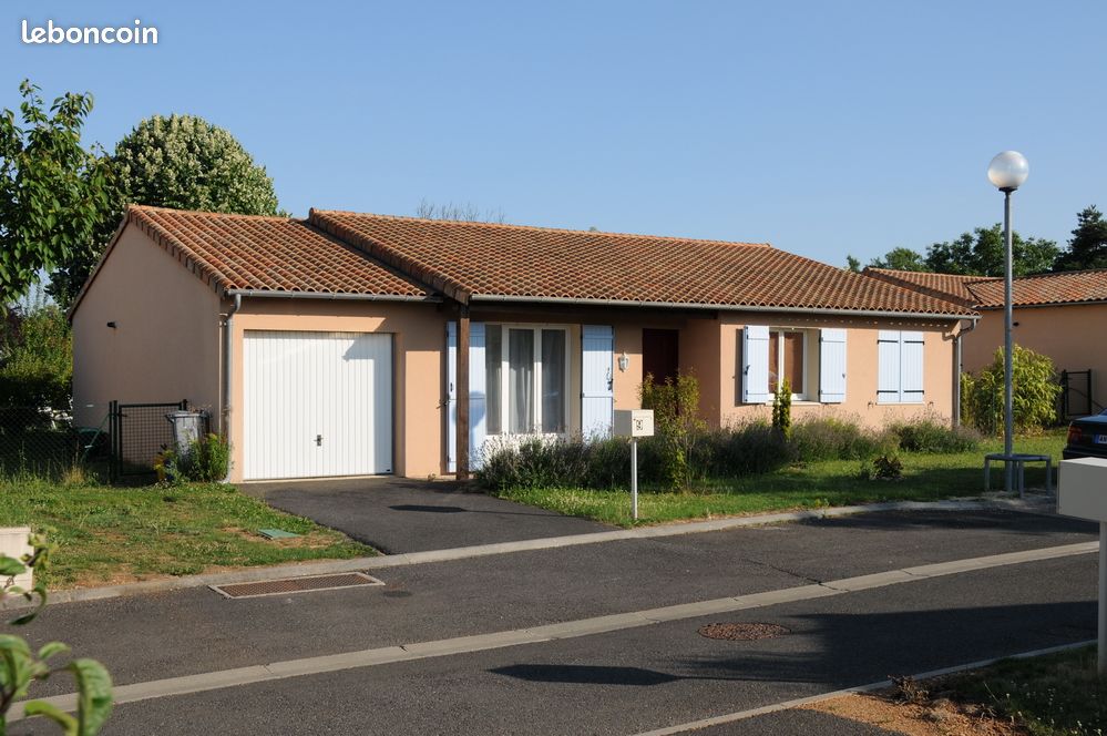 Maison 5 pièces 111 m² · à Buxerolles · 111 m² · 980 €/mois
