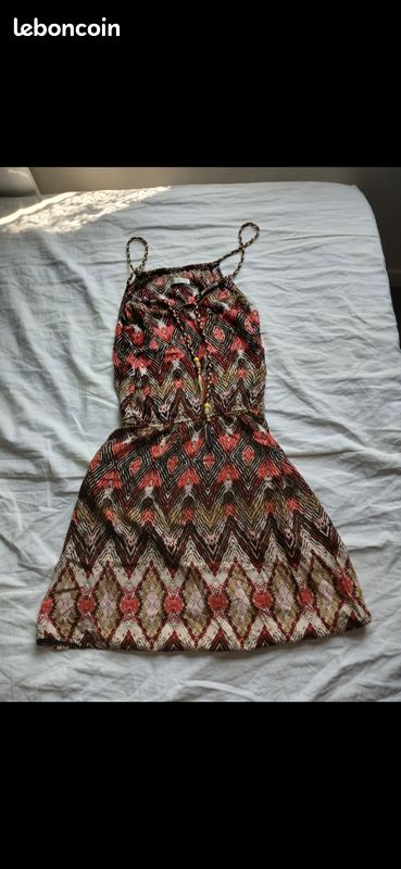 Robe (image 1)