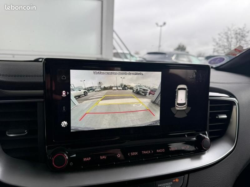 Kia Ceed SW 1.0 T-GDI 120ch GT Line Premium (image 12)
