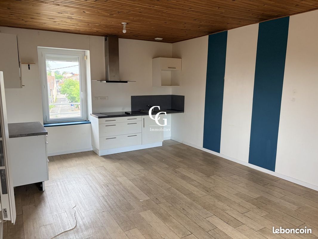 Appartement 4 pièces 66 m² · à Saint-Léger-les-Vignes · 66 m² · 183 750 €