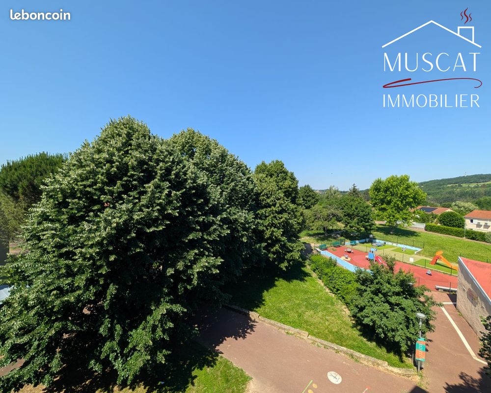 Appartement 3 pièces 81 m² · à Villefontaine · 81 m² · 143 000 €