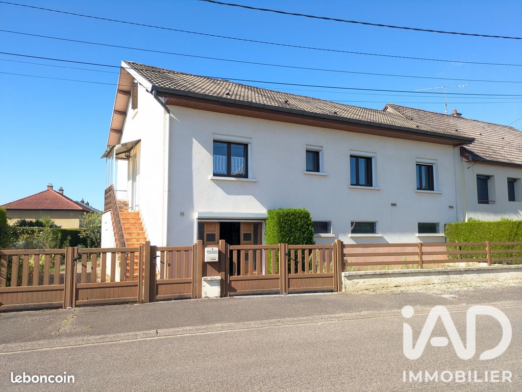 Maison 6 pièces 98 m² · à Chalindrey · 98 m² · 110 000 €