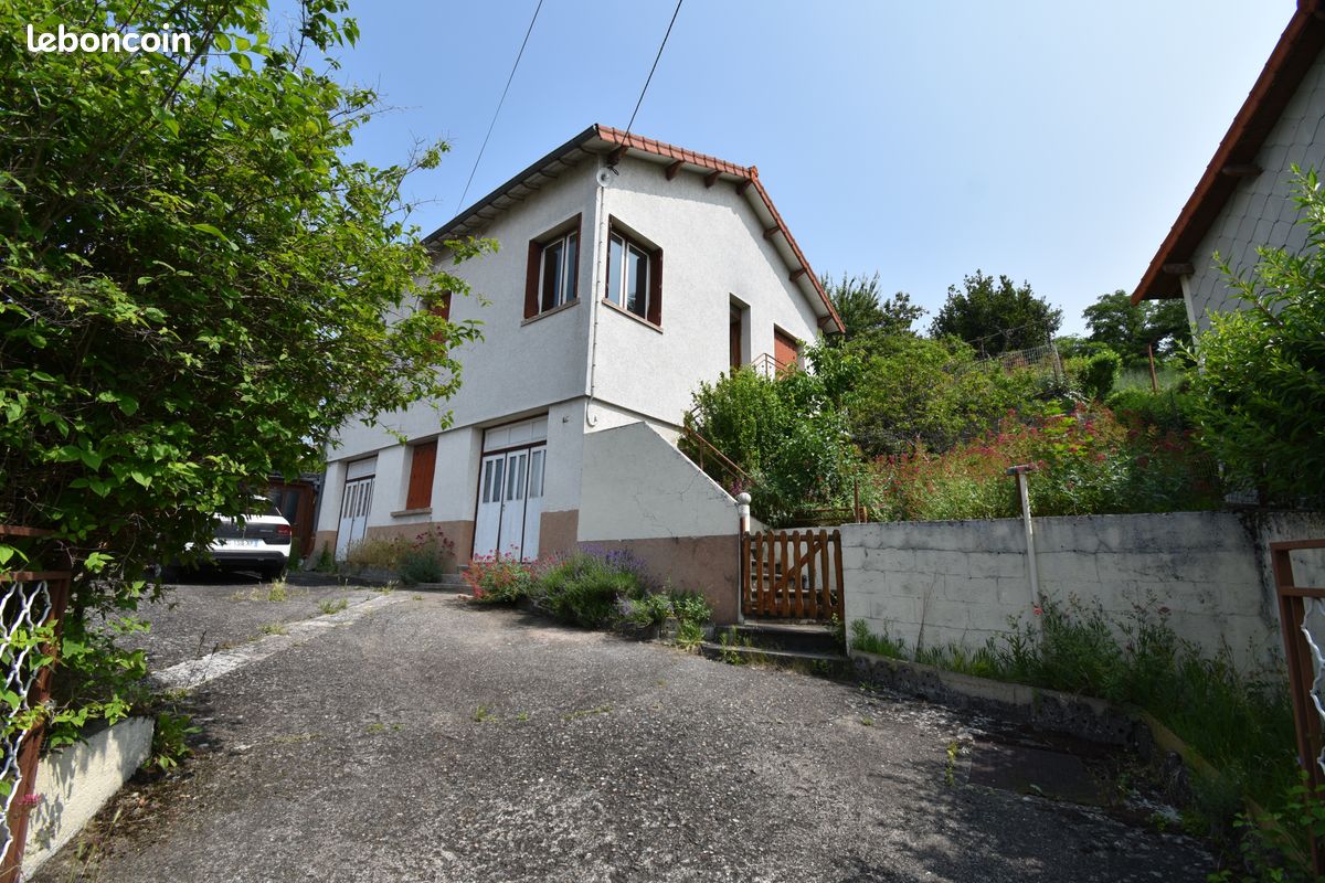 Maison 6 pièces 140 m² · à Pont-du-Château · 140 m² · 240 000 €