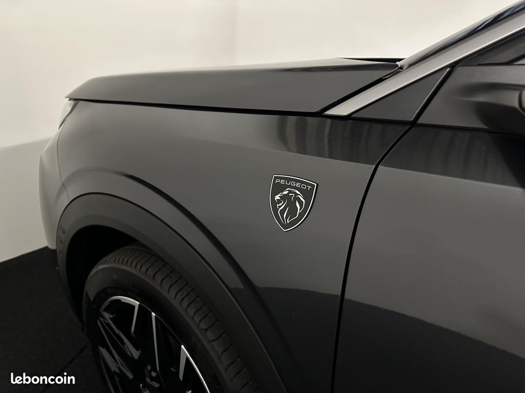PEUGEOT 5008 1.2i Hybrid 145 e-DCS6 GT 360 7PL (image 50)