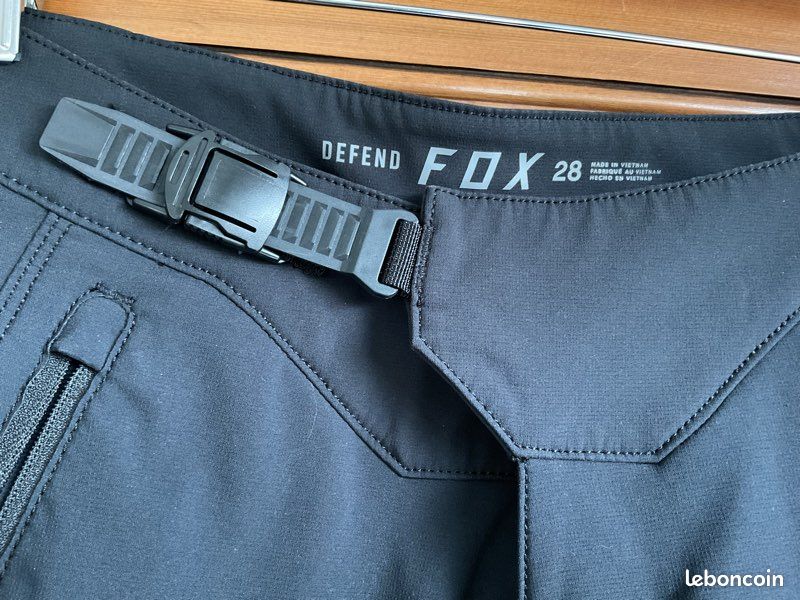 Short VTT Homme Fox Racing Defend - Indigo Foncé - Taille 28 (29 Pouces Ceinture) - Neuf