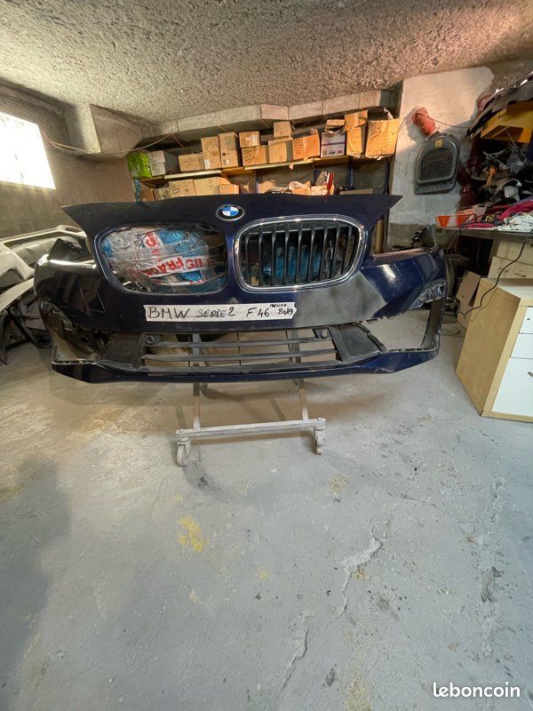 Pare choc avant BMW F46 série 2 années 2019 à repeindre (image 1)
