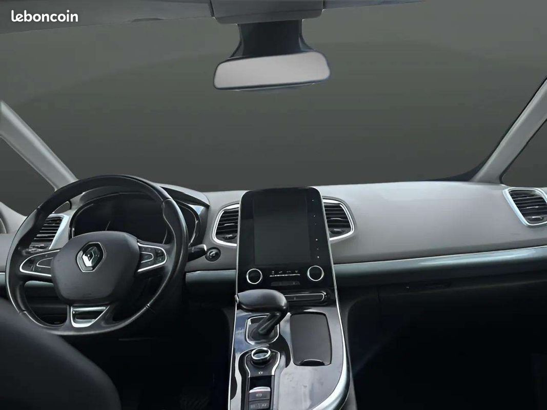 Renault ESPACE V 1.6 DCI 160CH ENERGY INITIALE PARIS EDC (image 16)