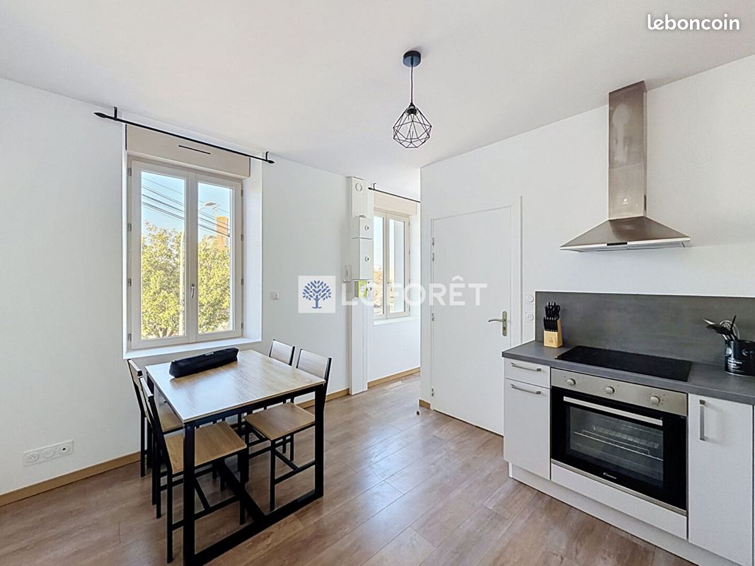 Appartement 3 pièces 43 m² · à Thouars · 43 m² · 490 €/mois