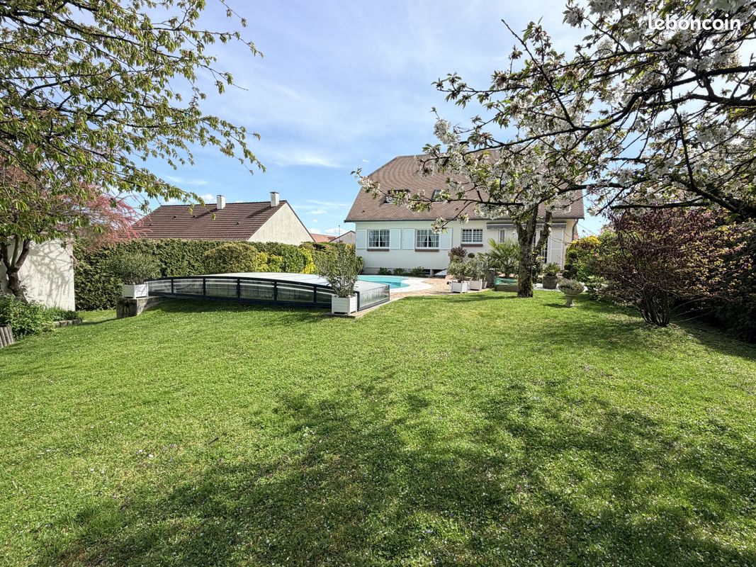 Maison 7 pièces 179 m² · à Reims · 179 m² · 549 000 €