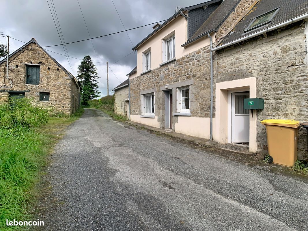 Maison 5 pièces 100 m² · à Saint-Carreuc · 100 m² · 130 000 €