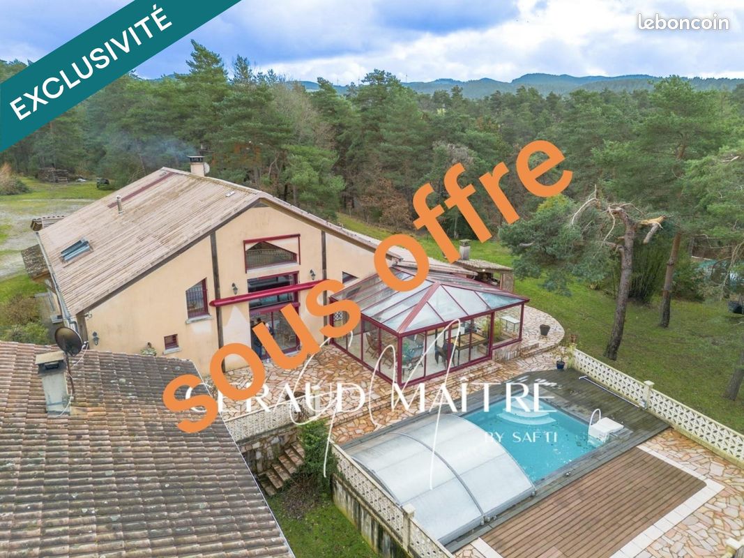 Maison 10 pièces 285 m² · à Marnhagues-Et-Latour · 285 m² · 365 000 €