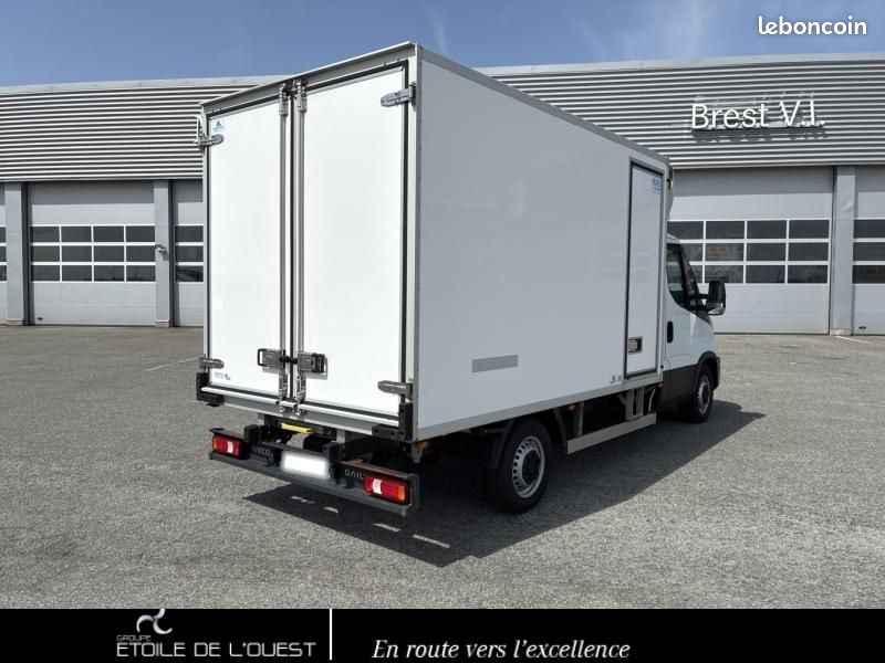 Iveco Daily 35S Fg DAILY 3.0 150CH 35S Multijet FRIGO (image 5)