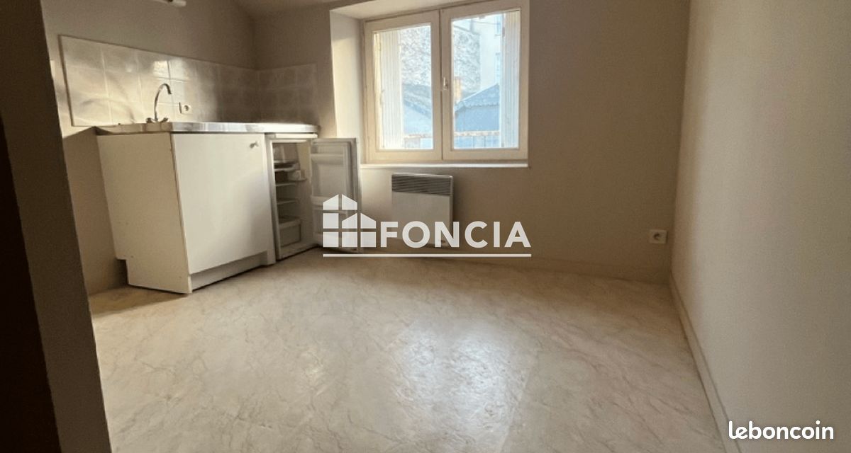 Appartement 2 pièces 25 m² · à Sablé-sur-Sarthe · 25 m² · 348 €/mois