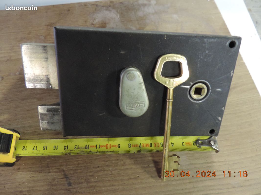 Serrure (image 1)