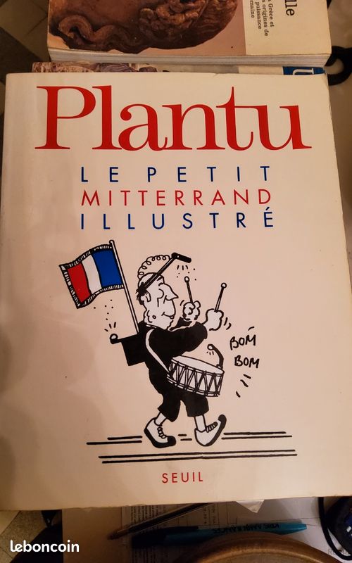 Le petit Mitterrand illustré Plantu très bon état (image 1)