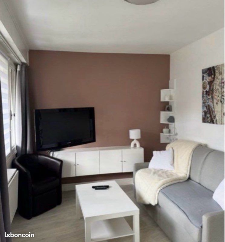Appartement 1 pièce 25 m² · à Royat · 25 m² · 585 €/mois