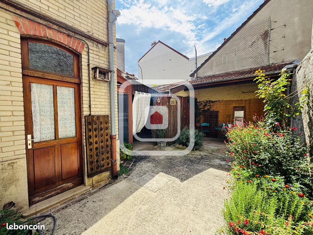 Immeuble 10 pièces 269 m² · à Reims · 269 m² · 399 000 €