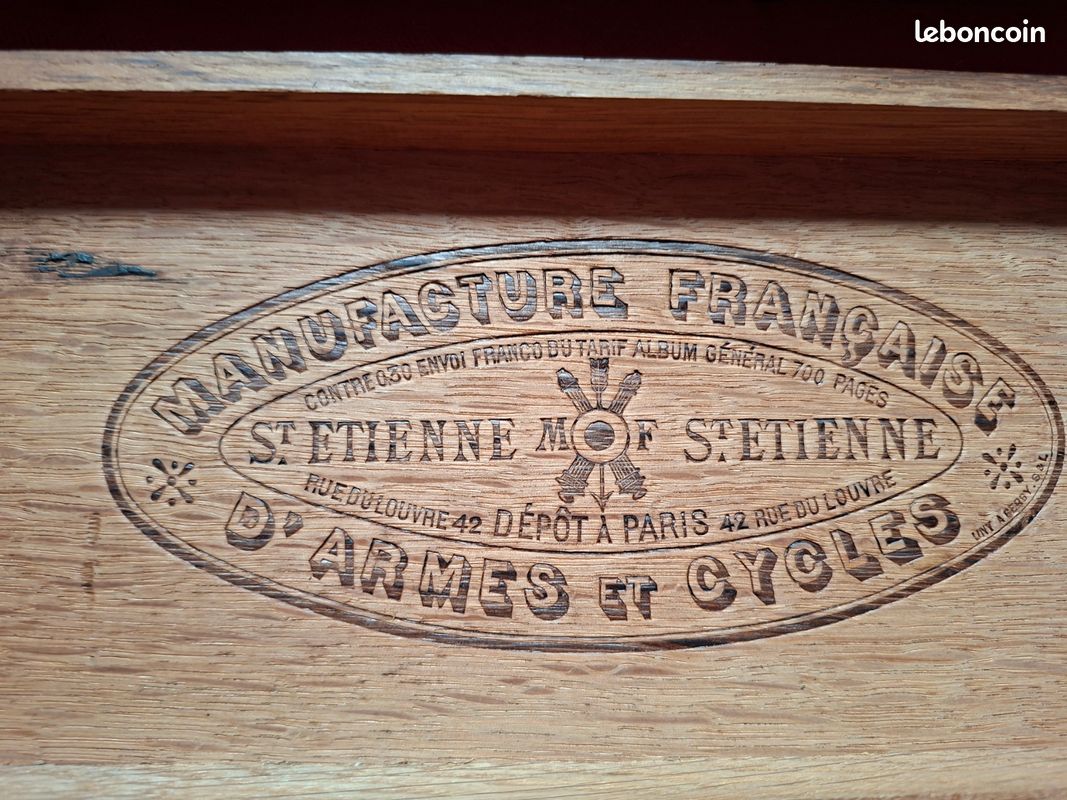 Nécessaire De Nettoyage Manufrance – Boîte Métal Ancienne – Pour Fusil – Saint-Etienne