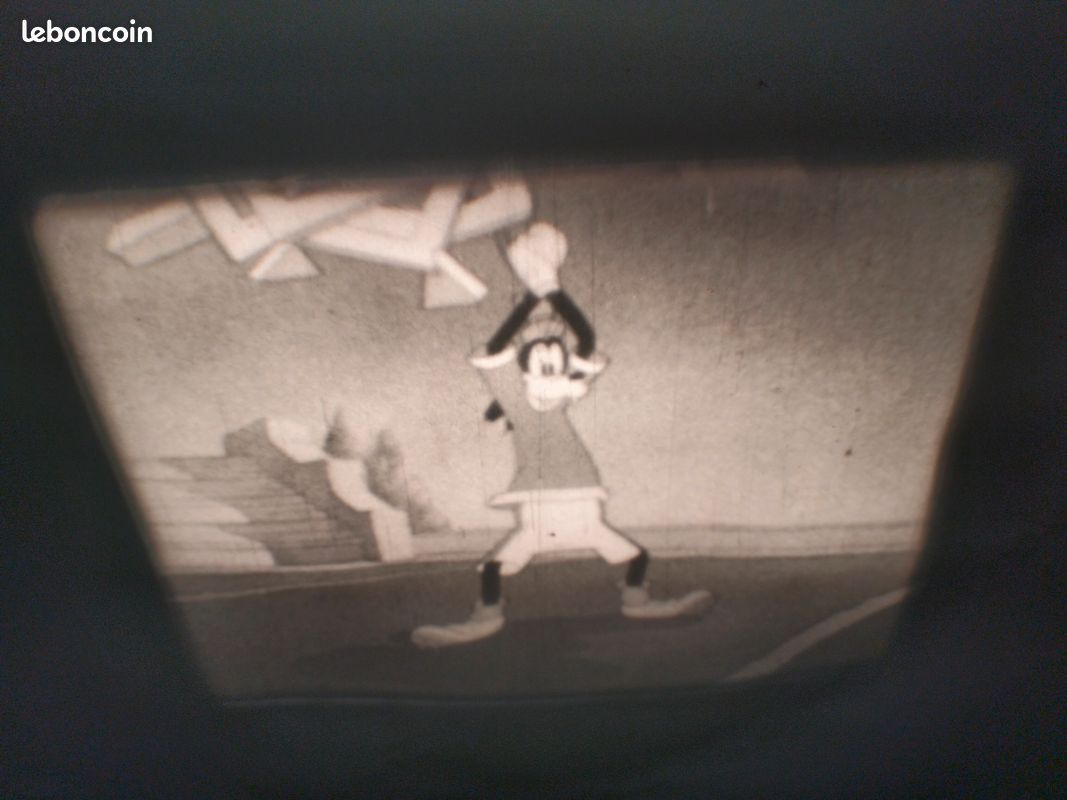 Ciné Max Super 8 : Goofy champion olympique (1942) (image 11)