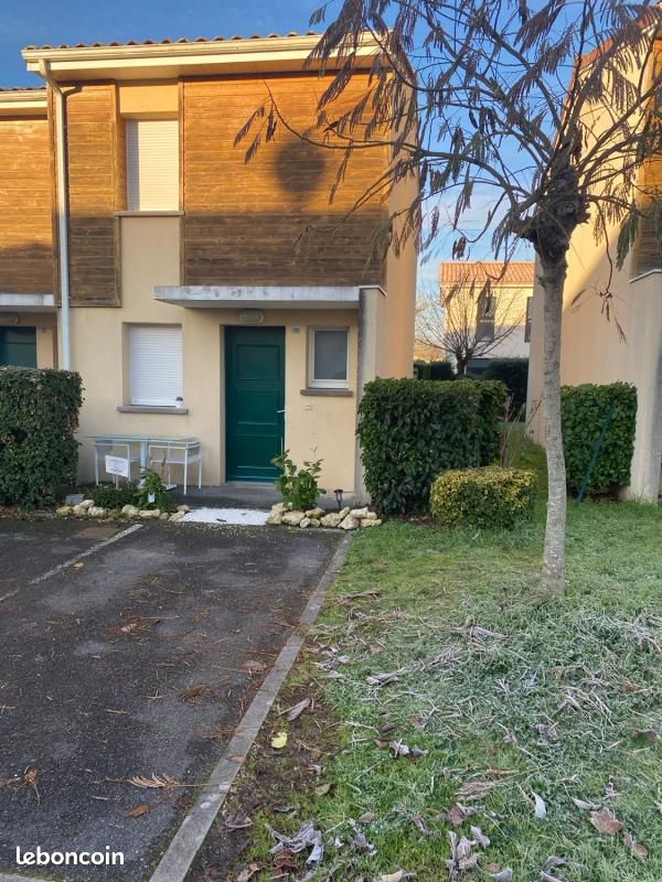 Maison 3 pièces 67 m² · à Les Billaux · 67 m² · 900 €/mois