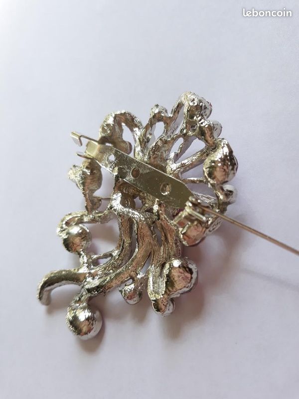 Broche fantaisie tout neuve (image 4)
