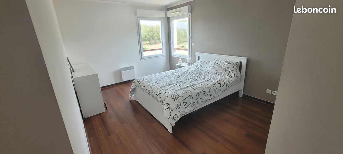 Frejus - Spacieux appartement en toit terrasse (image 6)