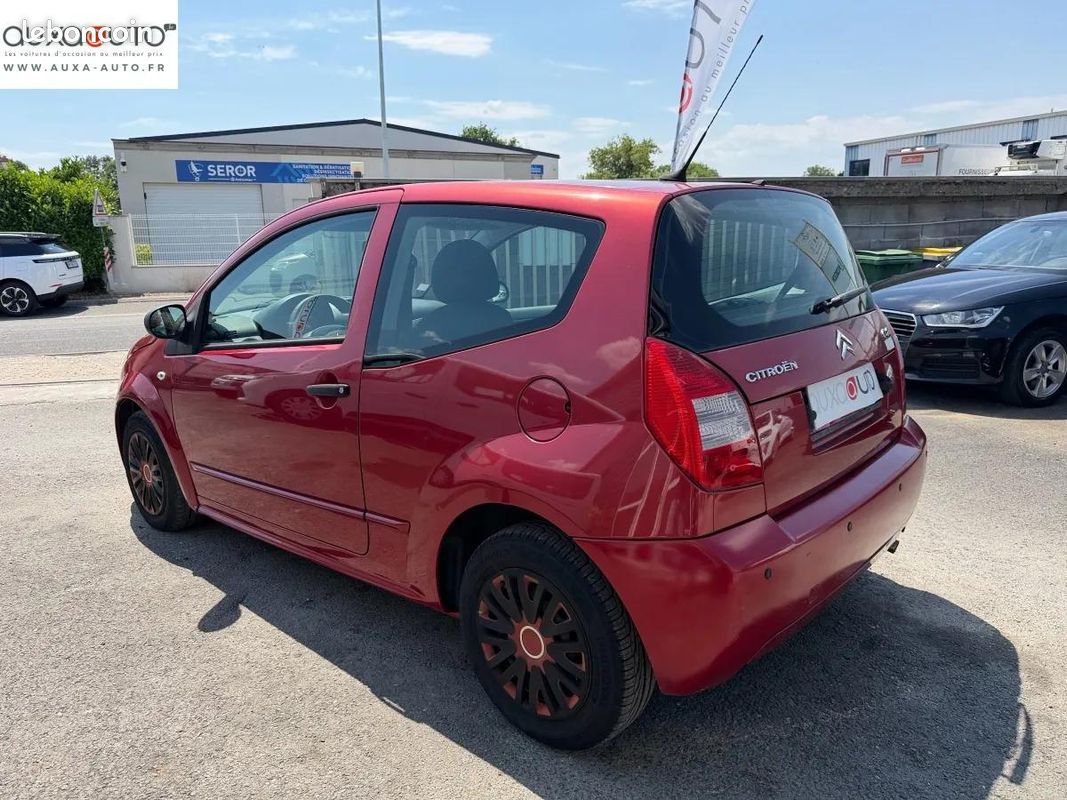 Citroen C2 1.1 60CH 95379KMS DISTRIBUTION NEUF (image 4)