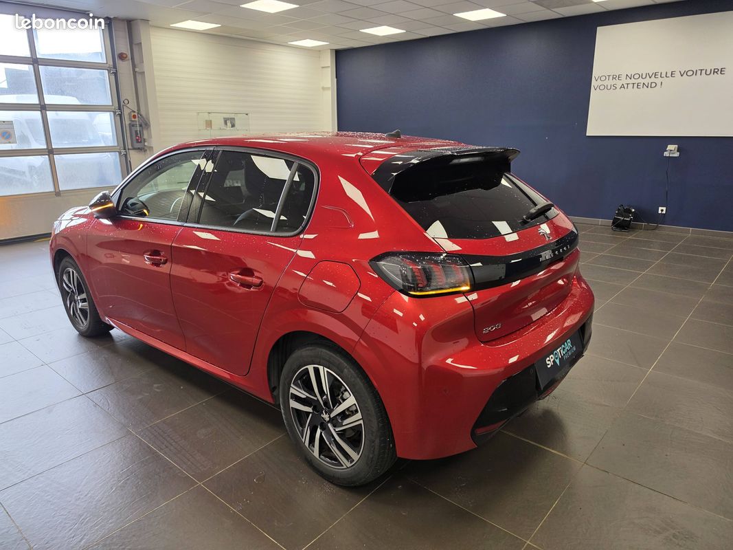 PEUGEOT 208 PureTech 100 S&S EAT8 Allure (image 8)