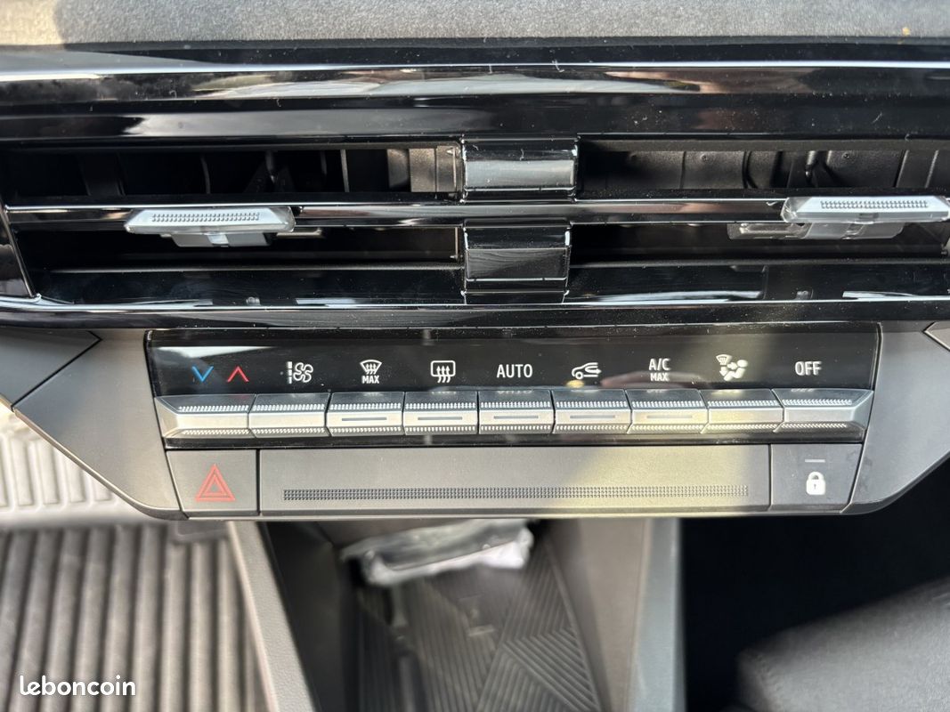 Renault Clio (6) esprit Alpine full hybrid E-Tech 160 ch (image 27)