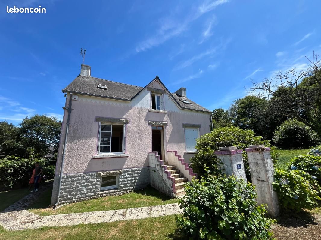 Maison 4 pièces 97 m² · à Landeleau · 97 m² · 92 650 €