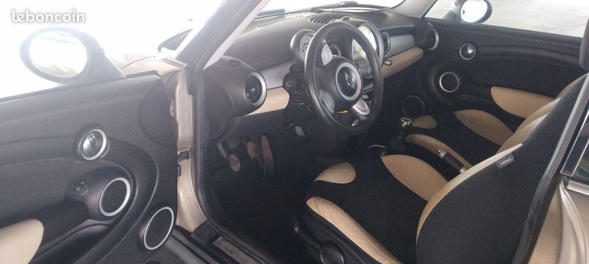 Mini cooper d 1.6 diesel 110 cv an 2009 150 km propre (image 12)
