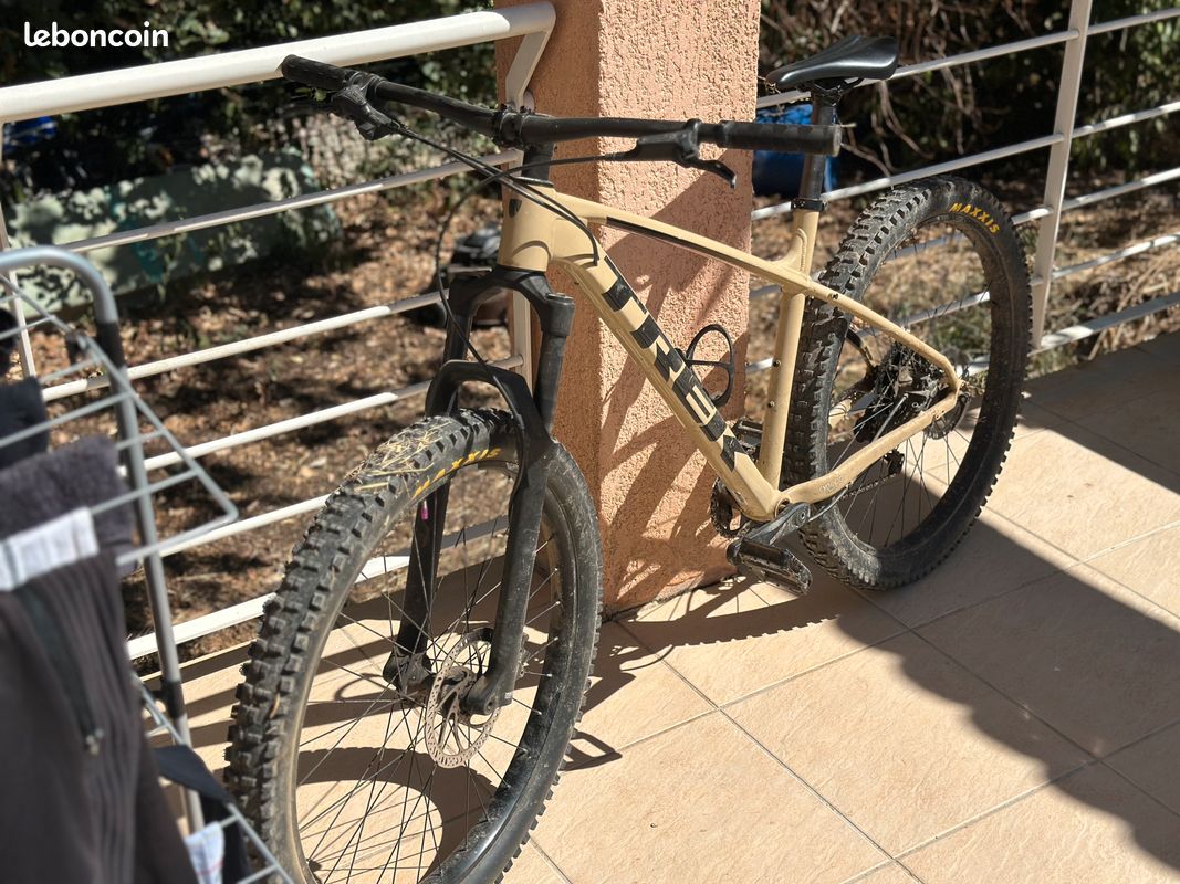 Roscoe 6 trek (image 3)