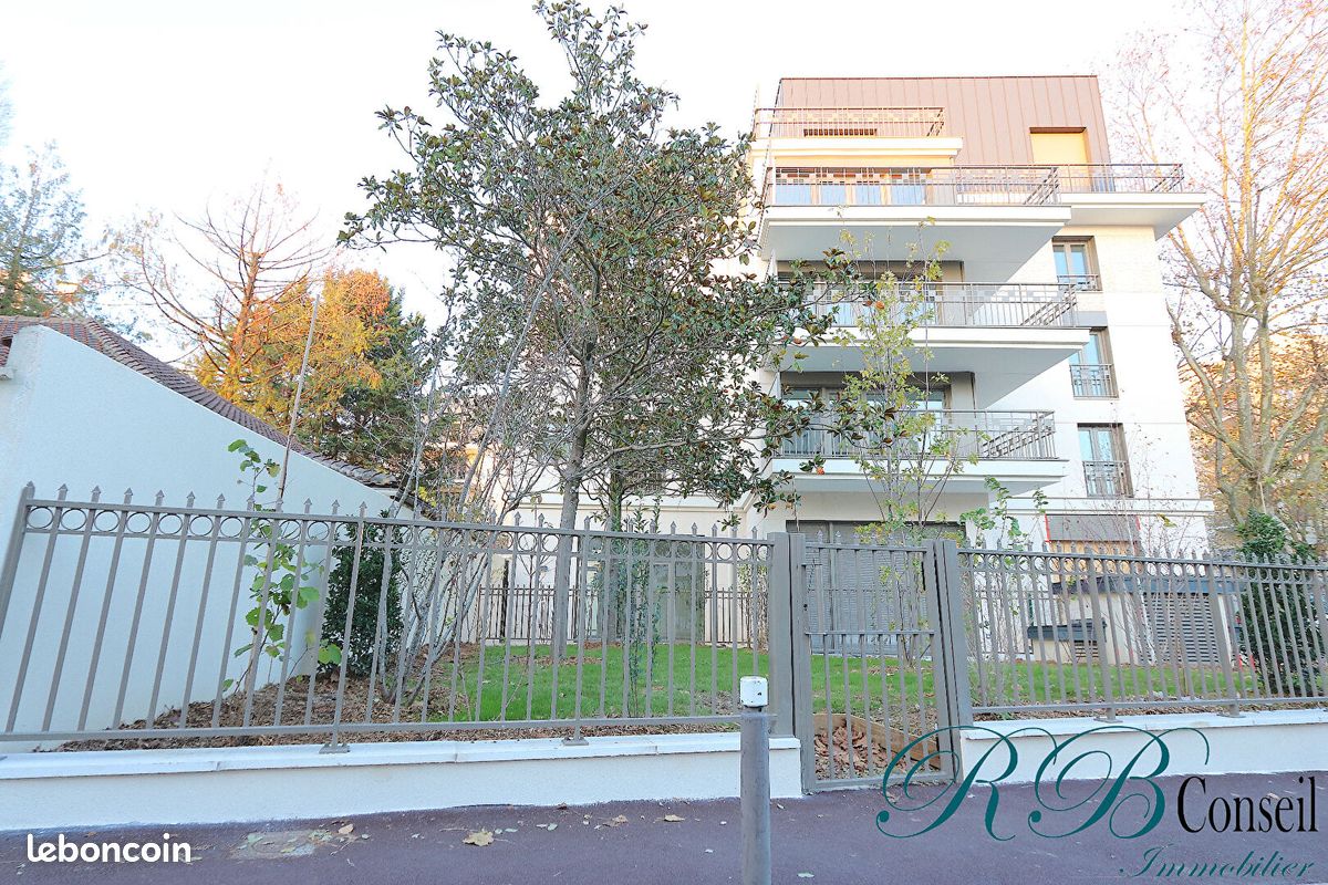 Appartement 3 pièces 70 m² · à Châtenay-Malabry · 70 m² · 1 685 €/mois
