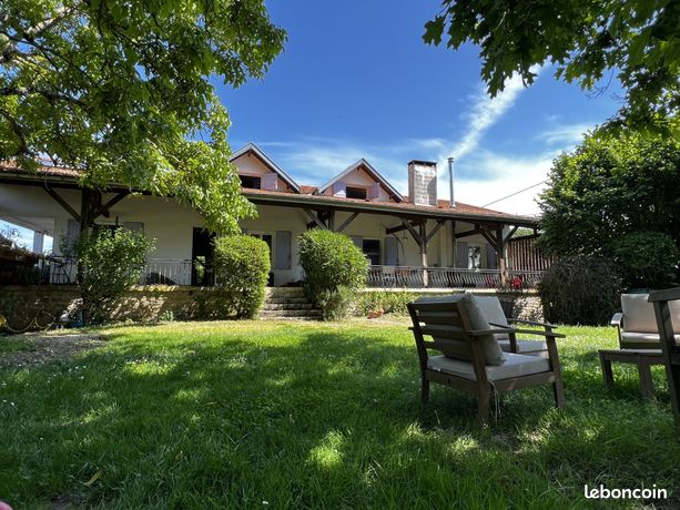 Maison 7 pièces 267 m²